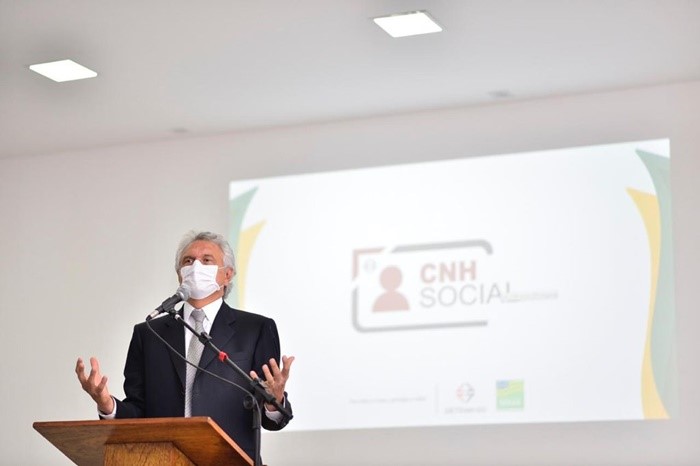 caiado cnh social