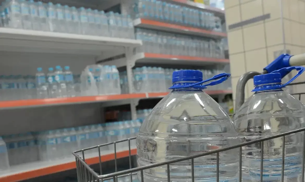 agua mineral