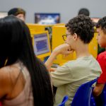 Vagas abertas para pessoas acima de 13 anos em curso gratuito de informática básica em Anápolis