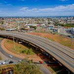 Intervenções avançam no trevo da Havan com abertura de nova via na rotatória
