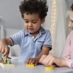 Explosão de diagnósticos de Transtorno do Espectro Autista marca início da década no Brasil