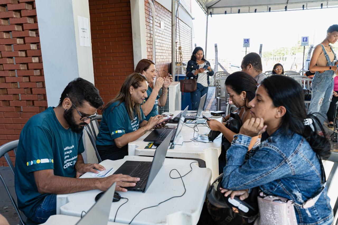 Em busca de emprego? Feirão em Goiânia oferece mais de 10 mil oportunidades