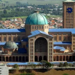 Santuário de Aparecida terá missas, consagração e procissão no feriado